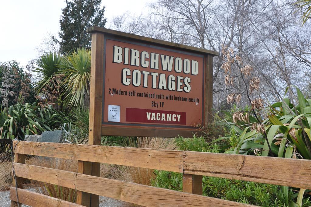Birchwood Cottages Te Anau Bagian luar foto
