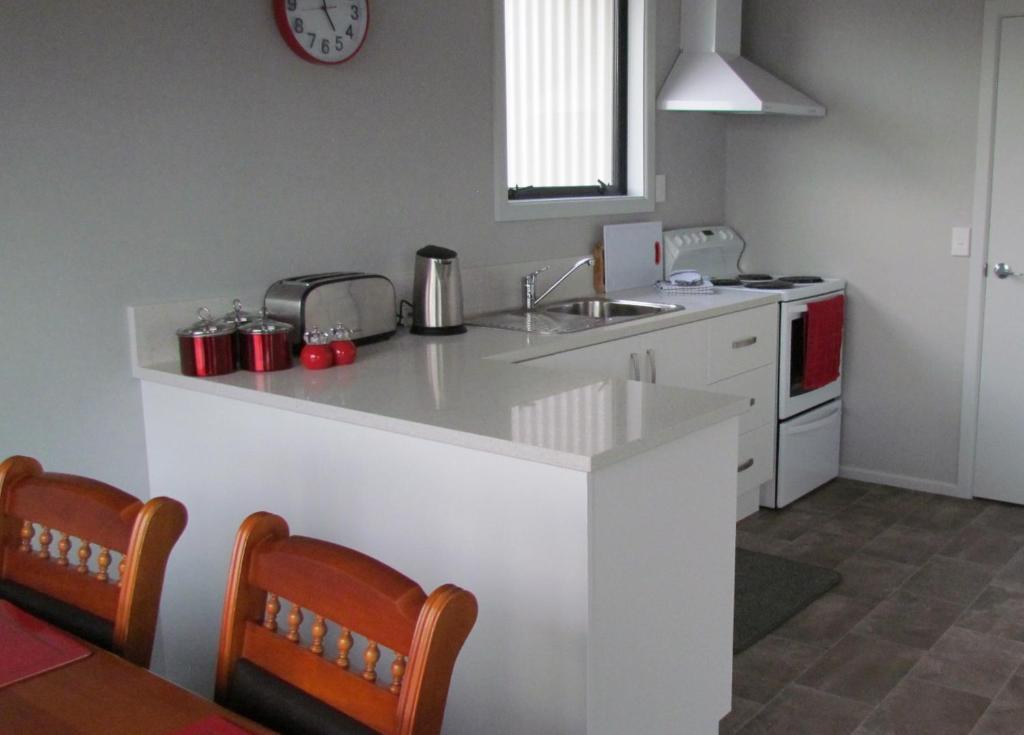 Birchwood Cottages Te Anau Ruang foto